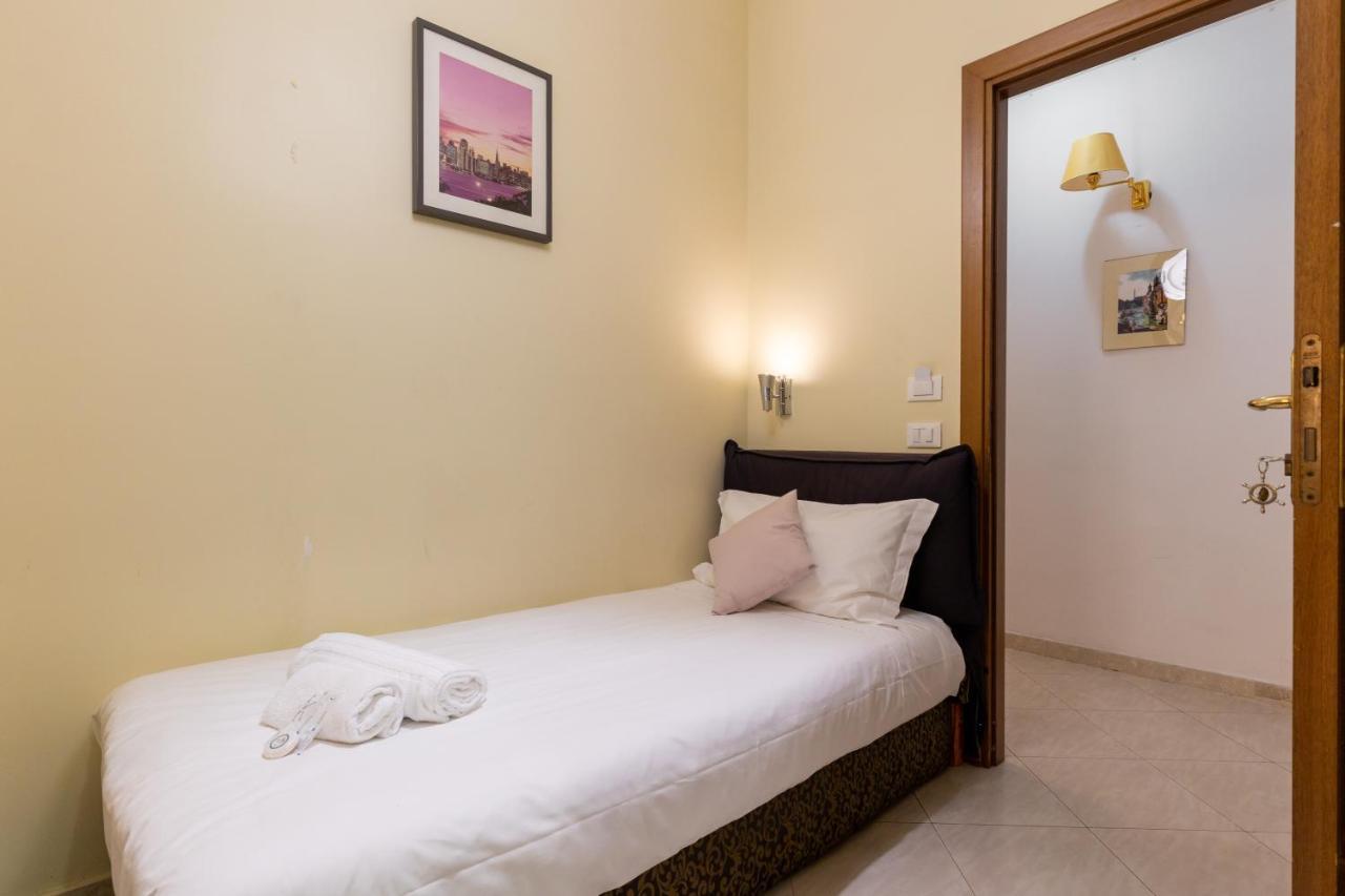 Alveare Bed & Breakfast Rome Exterior photo